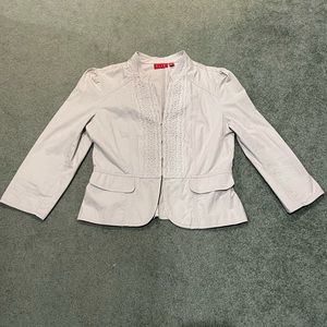 Elle Cropped Blazer. Lace detail. Size Large. Runs small!